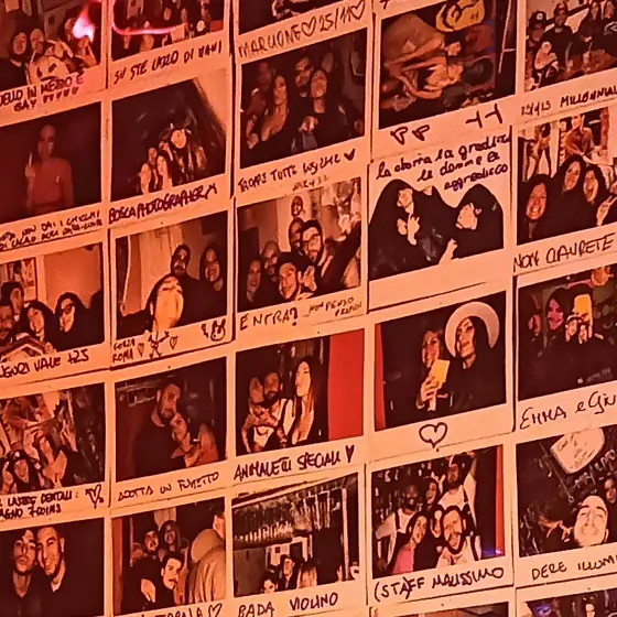 Polaroid di serate al 7COINS